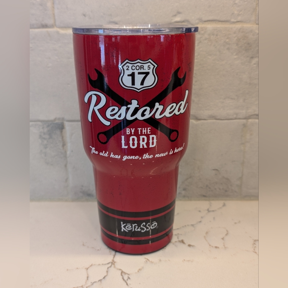 Kerusso Tumbler - NWT - Red